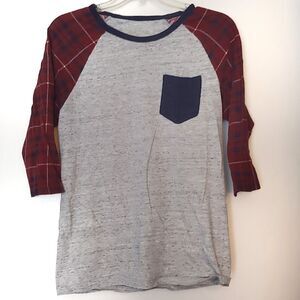 Aeropostle Plaid Arm Baseball Tee Size Medium